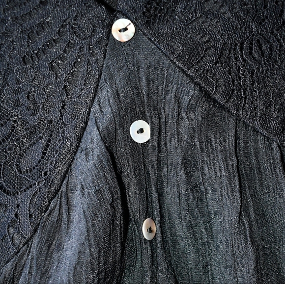 Lace Babydoll Dress In Black - Picture 7 of 10